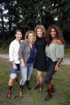 t Harde 5 september 2017
Presentatie cast Opvliegers. Antje Monteiro, Anouk van Nes, Joanne Telesford, Sandra Mattie,
Producent is  Rick Engelkes