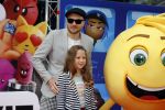 Amsterdam 2 augustus 2017  
Premiere emoji de film in pathe arena. Arjen Lubach met kinderen van zijn vriendin