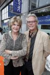 Amsterdam 15 juli 2017
Frits Huffnagel viert zijn 50e verjaardag. Astrid Engels met partner