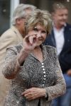 Amsterdam 15 juli 2017
Frits Huffnagel viert zijn 50e verjaardag. Astrid Engels met partner