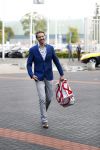 Apeldoorn 2 september 2017
Premiere Spaak in Omnisport . De hoofdrollen worden oa gespeeld door Tim Douwsma Aart Staartjes en Saskia Elise. Steven de Jong is de producent
Bas Muijs