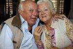 Vlaardingen 17 juli 2017
Bas v Toor vraagt zijn vrouw Coby opnieuw ten huwelijk met een grote ring