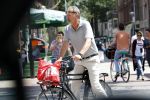 Amsterdam 10 juli 2017
Bert Kuizenga op de fiets in Amsterdam