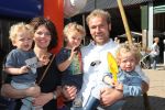 Toldijk, 3 September 2017 
Reunie Boer zoekt vrouw
Boer Frans Zanderink met zijn vrouw Leonie Zanderink en oudste zoon Geert Zanderink en de tweeling Huub Zanderink en Marlie Zanderink