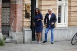 Amsterdam 2 augustus 2017
Bram Moszkowicz en zijn vriendin Nienke Hoogervorst verlaten haar kantoor.