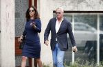 Amsterdam 2 augustus 2017
Bram Moszkowicz en zijn vriendin Nienke Hoogervorst verlaten haar kantoor.