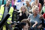 Amsterdam 9 september 2017
Edwin Evers staat op Run van radio 538 bij het Science park. Bridget Maasland met zoon Mees en nieuwe vriend Bram Plattel