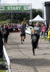 Amsterdam 9 september 2017
Edwin Evers staat op Run van radio 538 bij het Science park. Bridget Maasland met zoon Mees en nieuwe vriend Bram Plattel
