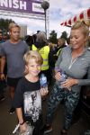 Amsterdam 9 september 2017
Edwin Evers staat op Run van radio 538 bij het Science park. Bridget Maasland met zoon Mees en nieuwe vriend Bram Plattel