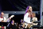 Amsterdam 6 augustus 2017 
Willeke Alberti en Candy Dulfer treden op ter afsluiting van de Gay parade op de dam.