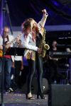 Amsterdam 6 augustus 2017 
Willeke Alberti en Candy Dulfer treden op ter afsluiting van de Gay parade op de dam.