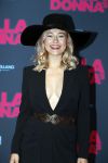 Amsterdam 11 september 2017
Premiere Bella Donna's in pathe arena. Carolien Spoor en Jon Karthaus