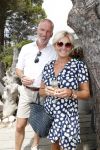 Saint Tropez 3 augustus 2017
Jan des Bouvrie viert zijn 75e verjaardag met familie en vrienden bij Tropezina. Caroline Tensen met haar man Ernst Jan Smids