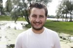 Eiland van Maurik 4 september 2017
Groepsfoto met Nicolette Kluijver en Dennis Weening met Marieke Elsinga, Anouk Hoogendijk, Roeland Fernhout, Niels Gomperts, Carolina Dijkhuizen, Henk Poort, Joelle Witschge, Richard Witschge, Shelly Sterk, Soundos El Ahmadi, Danny Froger, Kaj Gorgels, Nicole Buch en Brace. tijdens de persviewing van Expeditie Robinson 2017 op het Eiland van Maurik