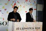 Amsterdam 19 september 2017 
Opening Hudsons Bay door Doutzen Kroes en Winnie Harlow. Chantal Janzen presenteert het programma. tweeling dj