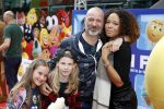 Amsterdam 2 augustus 2017  
Premiere emoji de film in pathe arena. Eddy Zoey met vriendin en zijn kinderen