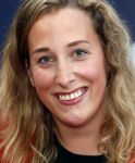 Apeldoorn 2 september 2017
Premiere Spaak in Omnisport . De hoofdrollen worden oa gespeeld door Tim Douwsma Aart Staartjes en Saskia Elise. Steven de Jong is de producent
Elis Ligtlee