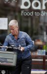 Amsterdam 28 juli 2017
Politieagente Ellie Lust met haar fiets in amsterdam
