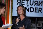 Amsterdam 14 september 2017
Presentatie nieuwe produkten return to sender met Katja Schuurman. Hannah Verboom presenteert het gebeuren. Verder aanwezig de ouders van Katja Birgit Schuurman met Arne Toonen Thijs Romer Sammie en Freek  van Noortwijk. Elsemieke Havenga