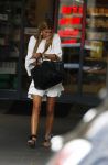 Amsterdam 31 juli 2017  
Estelle Cruijff bij benzinepomp