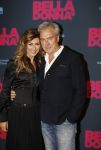 Amsterdam 11 september 2017
Premiere Bella Donna's in pathe arena. Euvgenia Parakhina met partner Jeroen Jorna