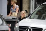 Amsterdam 11 juli 2017
Eva Jinek met vriendin Kristien v Dillen op terras