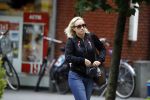 Amsterdam 11 juli 2017
Eva Jinek met vriendin Kristien v Dillen op terras