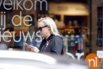 Amsterdam 11 juli 2017
Eva Jinek met vriendin Kristien v Dillen op terras