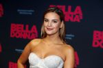 Amsterdam 11 september 2017
Premiere Bella Donna's in pathe arena. Eva Laurenssen met vriend