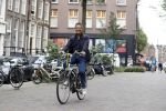 Amsterdam 1 augustus 2017 
Frank Sanders voor het Betty Asfalt complex waar hij binnenkort zijn premiere heeft