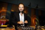 Hilversum 11 september 2017 
Presentatie wijnen in de wisseloord studio's met Selwyn Sanatori en Gerard Ekdom