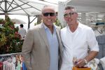 Saint Tropez 3 augustus 2017
Jan des Bouvrie viert zijn 75e verjaardag met familie en vrienden bij Tropezina. Gordon met een kennis