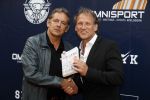 Apeldoorn 2 september 2017
Premiere Spaak in Omnisport . De hoofdrollen worden oa gespeeld door Tim Douwsma Aart Staartjes en Saskia Elise. Steven de Jong is de producent
Hidde Maas en Steven de Jong