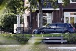 Amsterdam 15 en 17 september 2017
Humberto Tan zijn auto staat voor zijn huis.