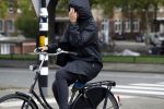 Amsterdam 12 september 2017  
Isa Hoes in de storm op de fiets