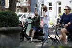 Amsterdam 21 juli 2017
Jamai Loman met zijn vriend Michael Muller op hun vespa scooter