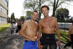 Amsterdam 3 september 2017  
ALS Cityswim in de amsterdamse grachten. Jan Joost v Gangelen met Niek v d Bruggen
