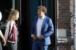 Leiden 2 juli 2017 
Jochem Myjer en zijn vriendin Marloes Novan vieren de 40e verjaardag van Jochem met familie en vrienden.