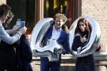 Leiden 2 juli 2017 
Jochem Myjer en zijn vriendin Marloes Novan vieren de 40e verjaardag van Jochem met familie en vrienden.