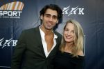 Apeldoorn 2 september 2017
Premiere Spaak in Omnisport . De hoofdrollen worden oa gespeeld door Tim Douwsma Aart Staartjes en Saskia Elise. Steven de Jong is de producent
Joey Ferre en .............