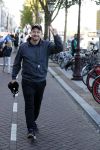 Amsterdam 3 september 2017  
ALS Cityswim in de amsterdamse grachten. Johnny de Mol jr en Rick Brandsteder zemmen met Ralph en Carlijn de Vies en hun kinderen  zoon Daniel en  hun dochter