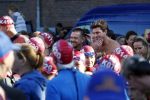 Amsterdam 3 september 2017  
ALS Cityswim in de amsterdamse grachten. Johnny de Mol jr en Rick Brandsteder zemmen met Ralph en Carlijn de Vies en hun kinderen  zoon Daniel en  hun dochter