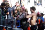 Amsterdam 3 september 2017  
ALS Cityswim in de amsterdamse grachten. Johnny de Mol jr en Rick Brandsteder zemmen met Ralph en Carlijn de Vies en hun kinderen  zoon Daniel en  hun dochter
