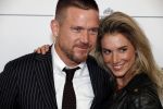 Amsterdam 12 september 2017
Johnny de Mol met zijn aanstaande vrouw Anouk v Schie bij de premiere van het Nationaal Ballet in de stopera