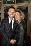 Amsterdam 12 september 2017
Johnny de Mol met zijn aanstaande vrouw Anouk v Schie bij de premiere van het Nationaal Ballet in de stopera