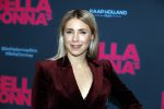 Amsterdam 11 september 2017
Premiere Bella Donna's in pathe arena. Kiki v Deursen met vriend
