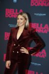 Amsterdam 11 september 2017
Premiere Bella Donna's in pathe arena. Kiki v Deursen met vriend