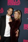 Amsterdam 11 september 2017
Premiere Bella Donna's in pathe arena. Kiki v Deursen met vriend