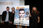 Amsterdam 8 september 2017
Presentatie 3 ambassadeurs die dit jaar gaan stoppen met roken met Stoptober, namelijk zanger Nielson, zakenvrouw Olcay Gulsen en radio-DJ Koen Hansen in Vondel CS