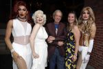 Amsterdam 11 juni 2017
Opening expositie Andy Warhol in Beurs v Berlage. Het is een initiatief van Lex Harding.